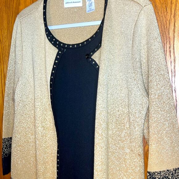 Alfred Dunner Gold Metallic and Black Sweater Set Size Small - Picture 7 of 8